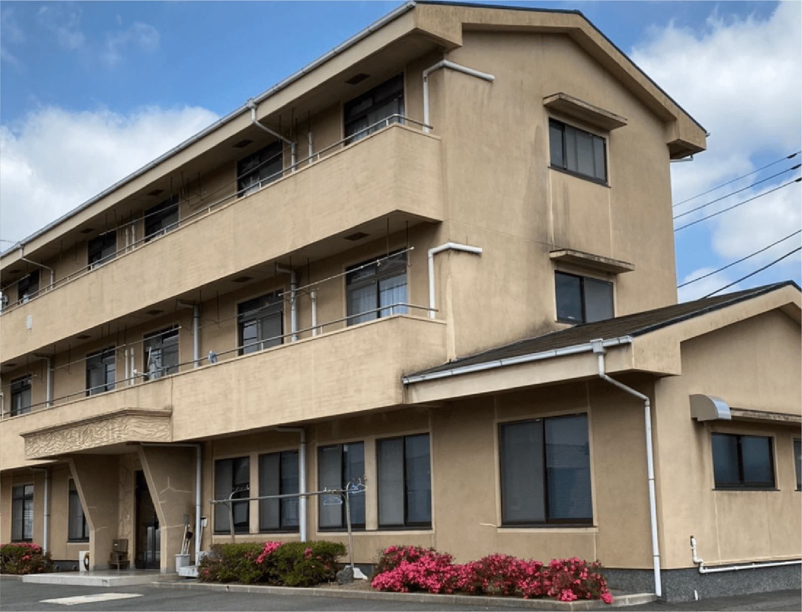 研修生寮の外観の写真